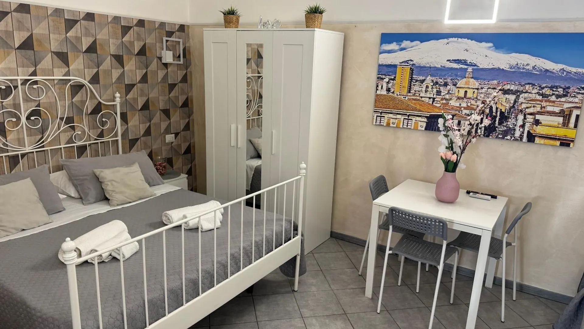 Charming House Villa CTA